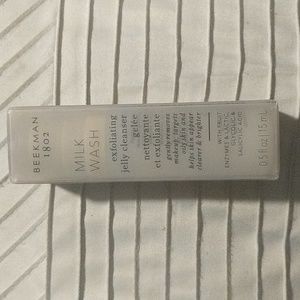 Exfoliating Jelly Cleanser